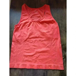 Womens Size L. Pro-fit Seamless stretch rasorback coral pink. Workout top.